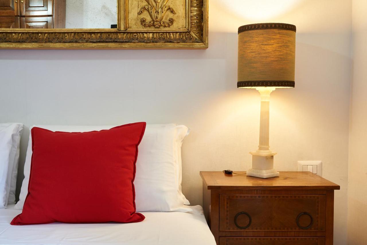 Fabrizio'S Rooms Rome Exterior photo