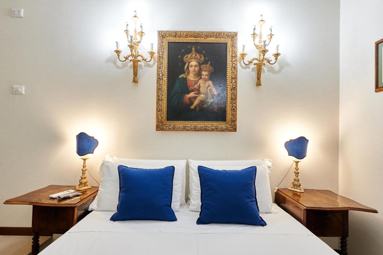 Fabrizio'S Rooms Rome Exterior photo