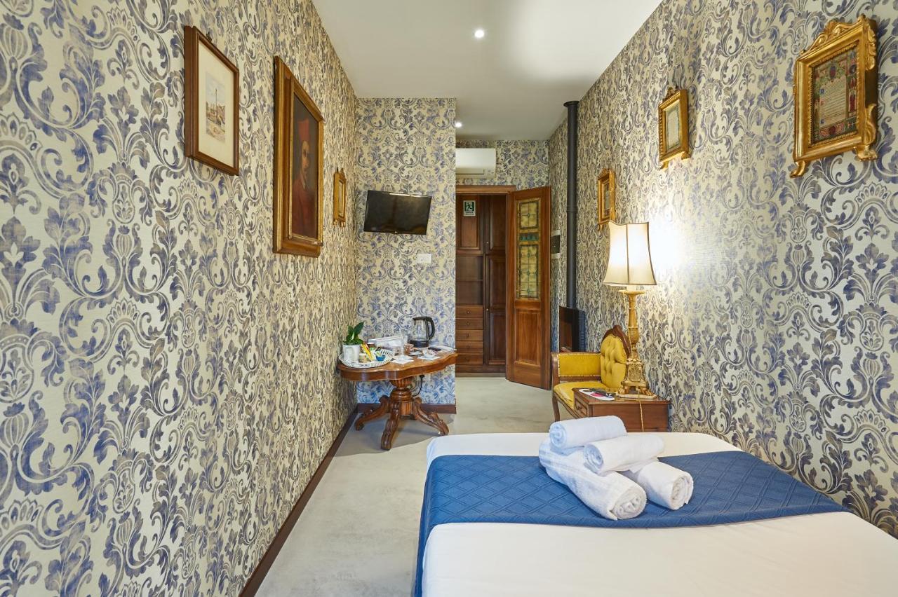 Fabrizio'S Rooms Rome Exterior photo